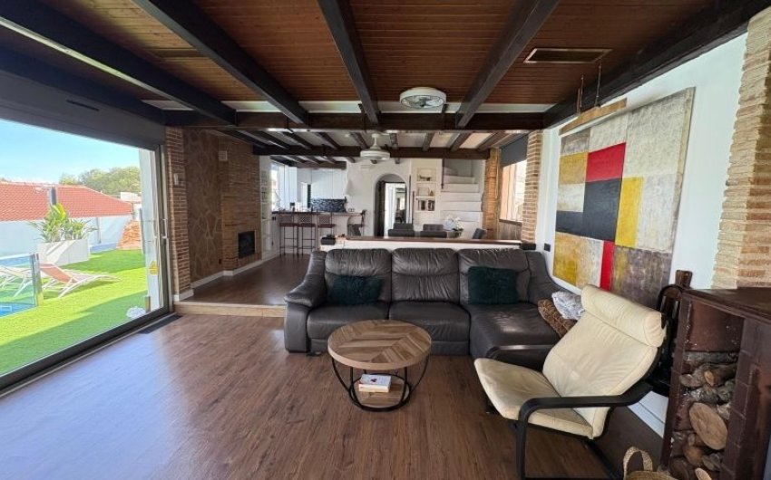 Reventa - Villa -
Orihuela Costa - Costa Blanca