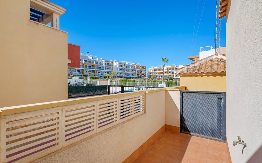 Reventa - Villa -
Orihuela Costa - Costa Blanca
