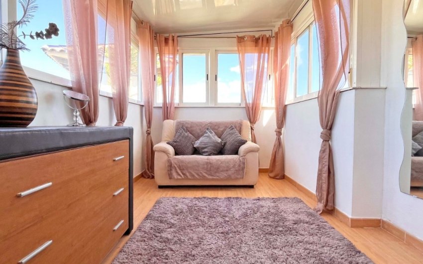 Reventa - Villa -
Orihuela Costa - Costa Blanca