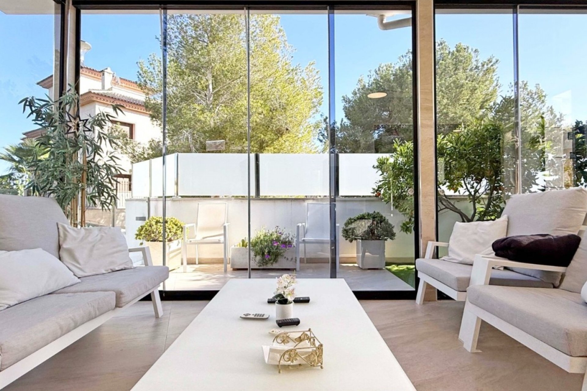 Reventa - Villa -
Orihuela Costa - Costa Blanca