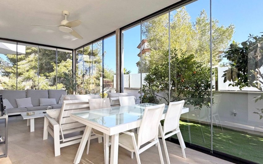 Reventa - Villa -
Orihuela Costa - Costa Blanca