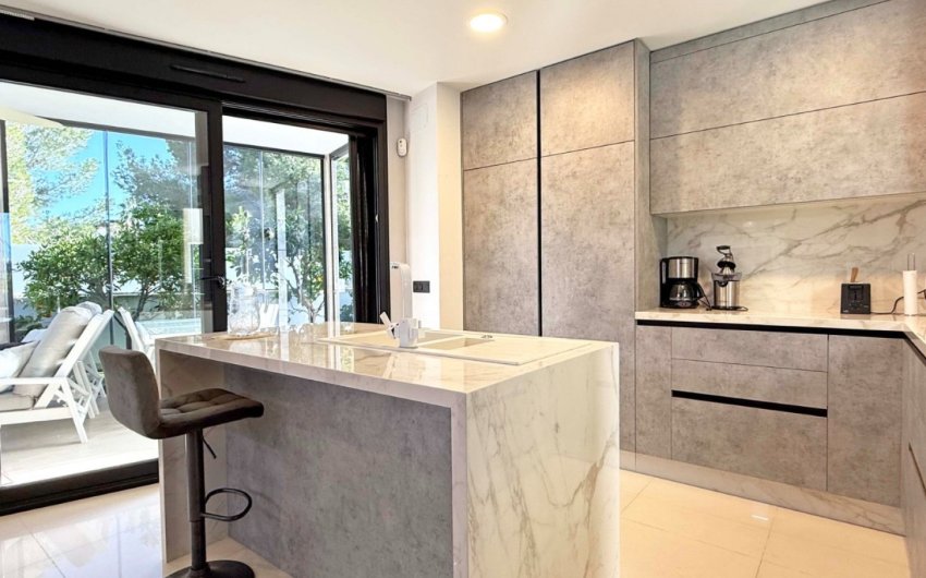 Reventa - Villa -
Orihuela Costa - Costa Blanca