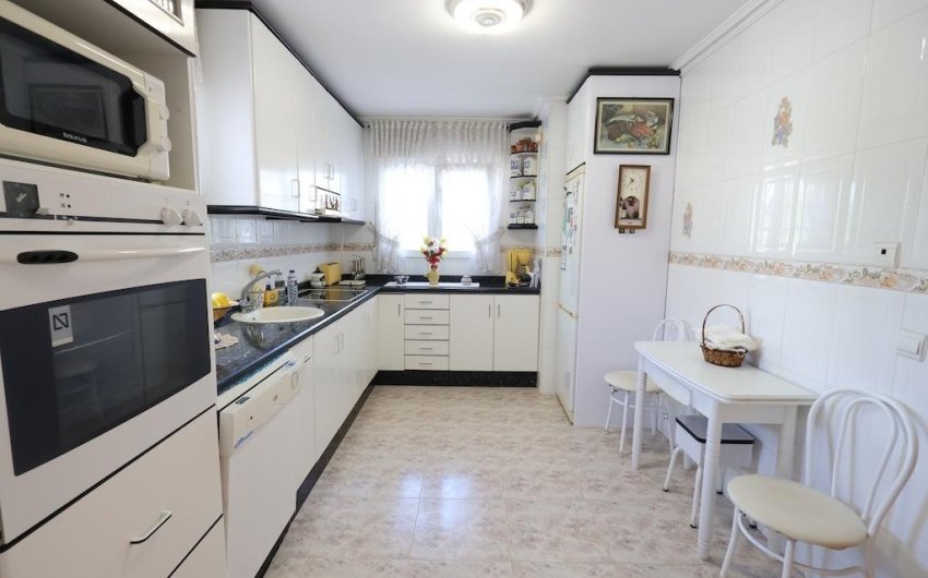 Reventa - Villa -
Orihuela Costa - Costa Blanca