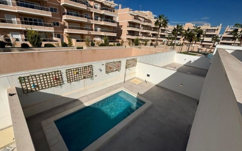 Reventa - Villa -
Orihuela Costa - Costa Blanca