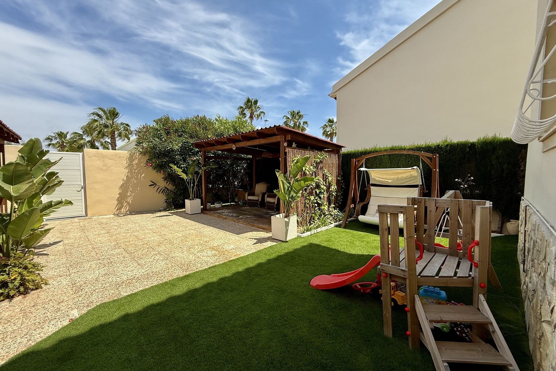 Reventa - Villa -
Orihuela Costa - Costa Blanca