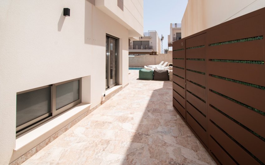 Reventa - Villa -
Orihuela Costa - Costa Blanca