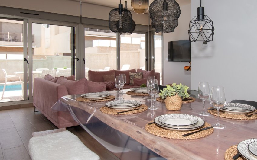 Reventa - Villa -
Orihuela Costa - Costa Blanca