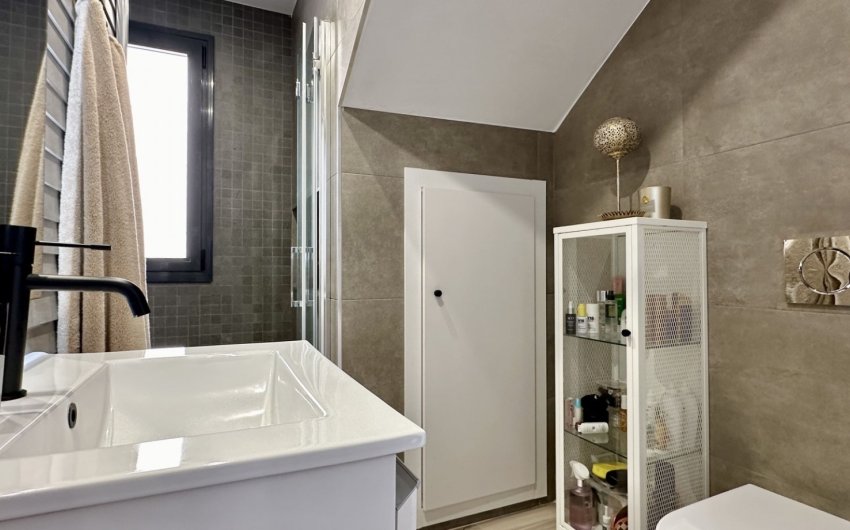 Reventa - Villa -
Orihuela Costa - Costa Blanca