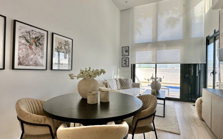 Reventa - Villa -
Orihuela Costa - Costa Blanca