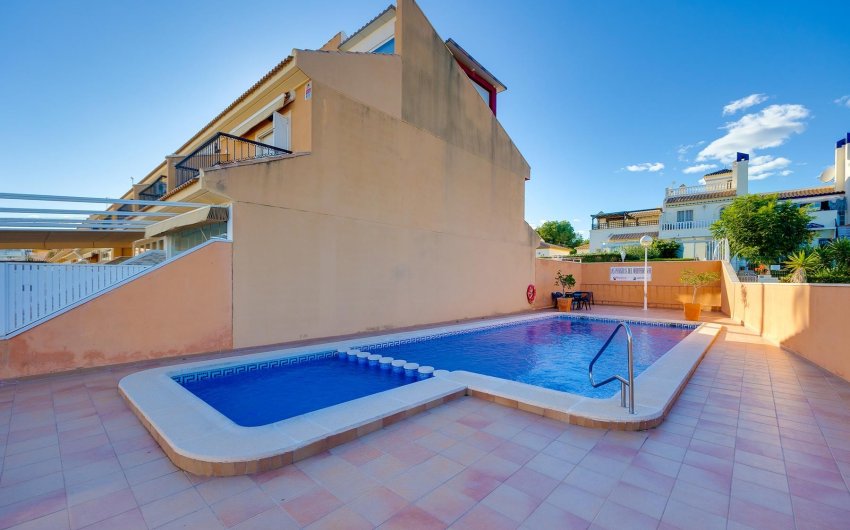 Reventa - Villa -
Orihuela Costa - Costa Blanca