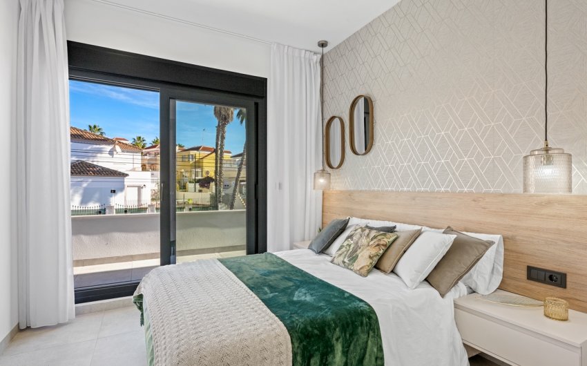 Reventa - Villa -
Orihuela Costa - Costa Blanca