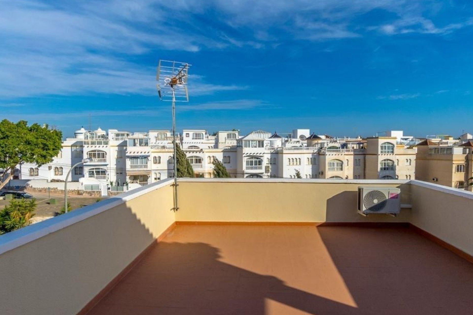 Reventa - Villa -
Orihuela Costa - Costa Blanca
