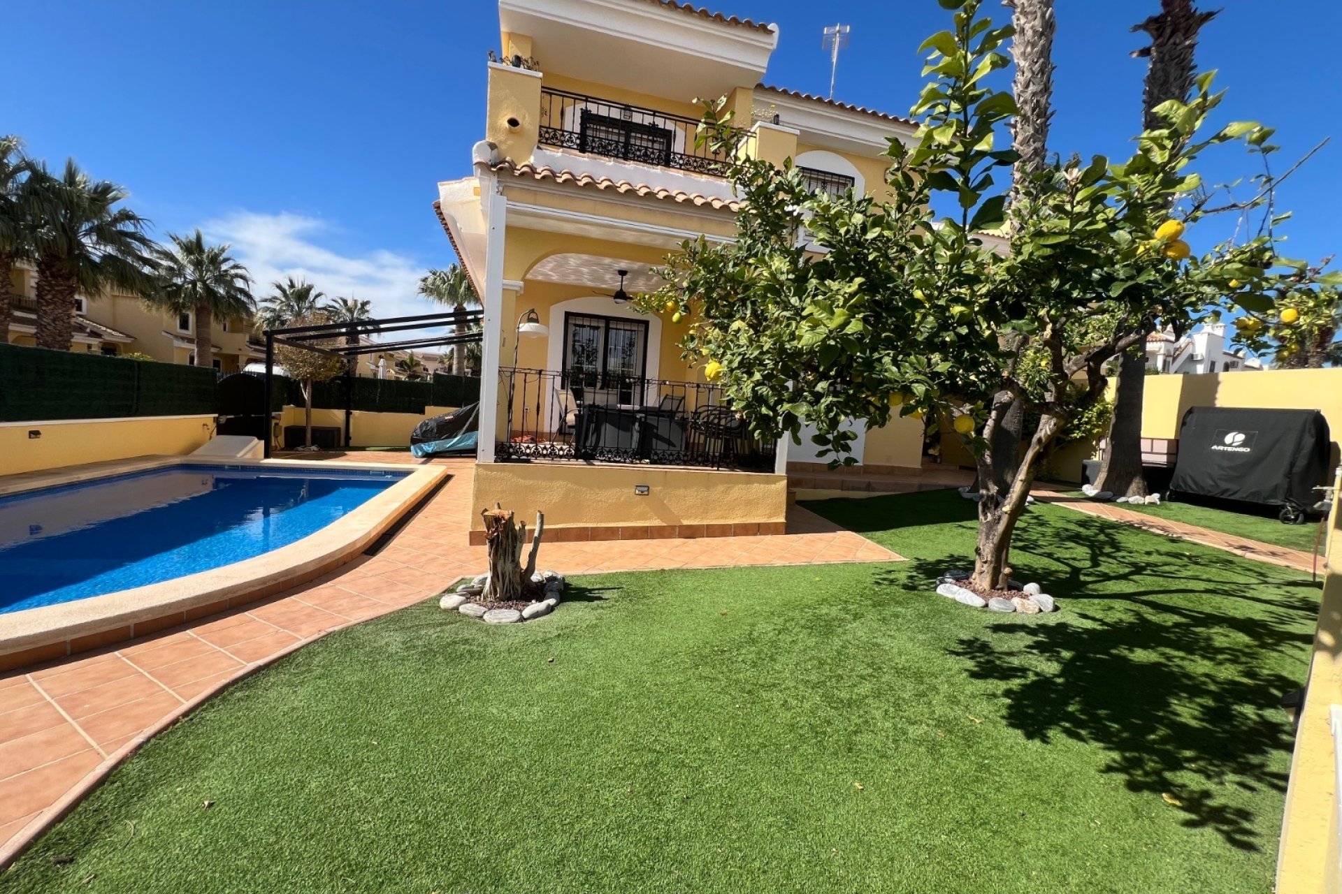 Reventa - Villa -
Orihuela Costa - Costa Blanca