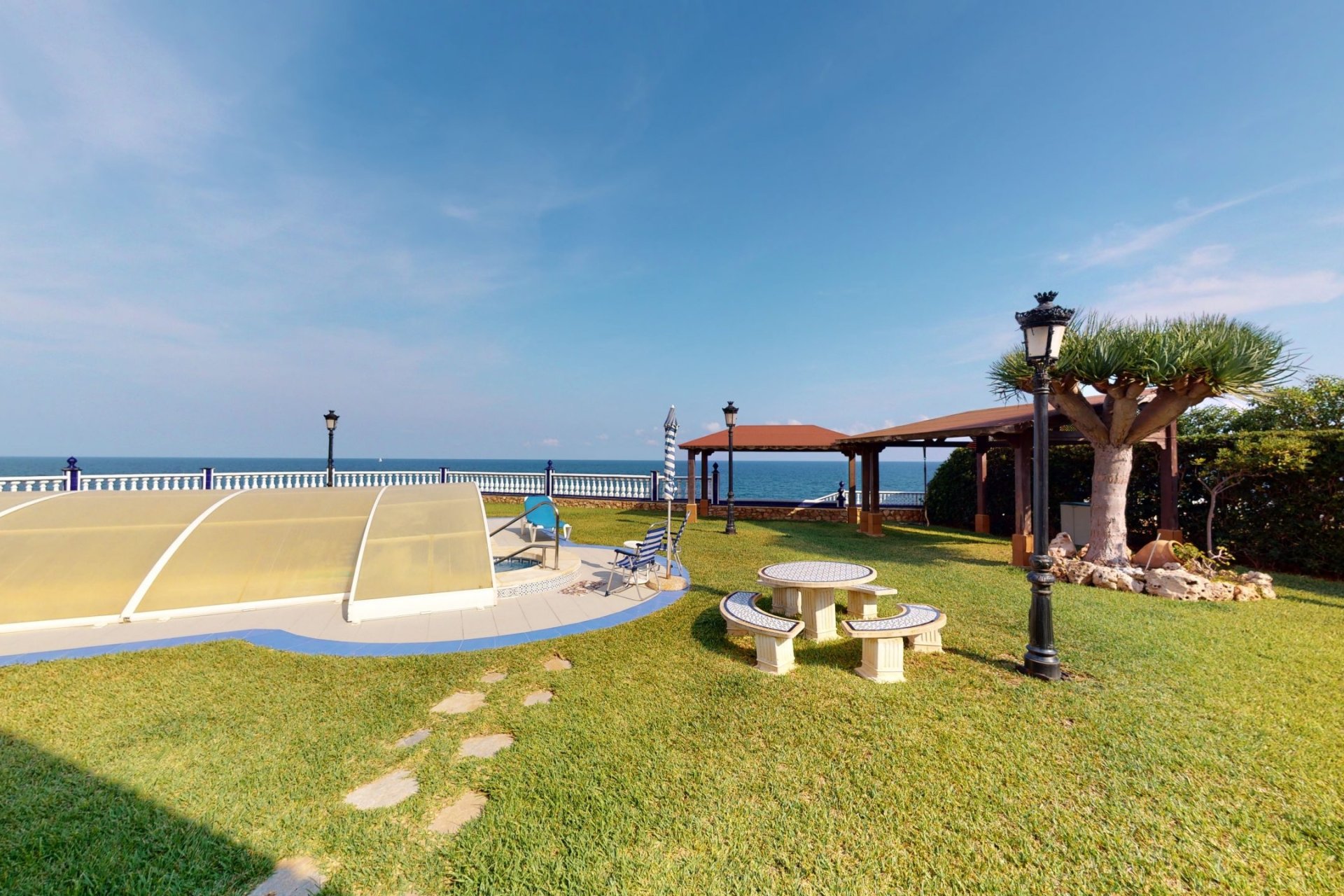 Reventa - Villa -
Orihuela Costa - Costa Blanca