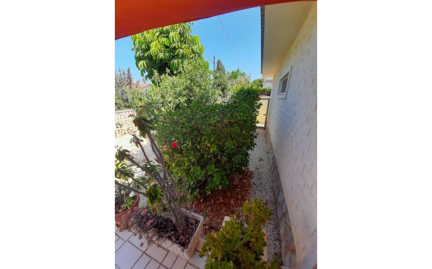 Reventa - Villa -
Orihuela Costa - Costa Blanca