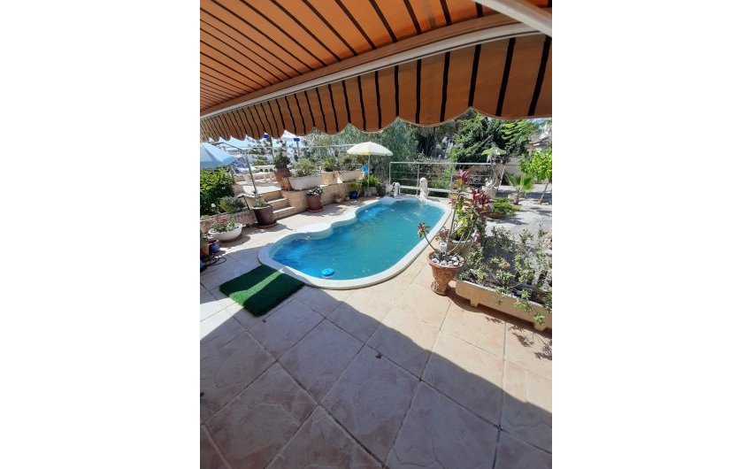 Reventa - Villa -
Orihuela Costa - Costa Blanca