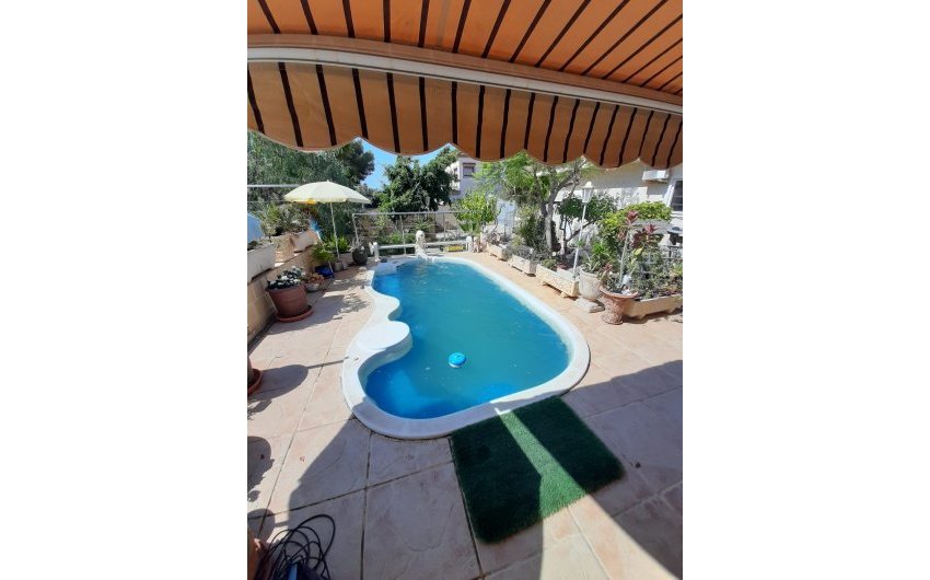 Reventa - Villa -
Orihuela Costa - Costa Blanca