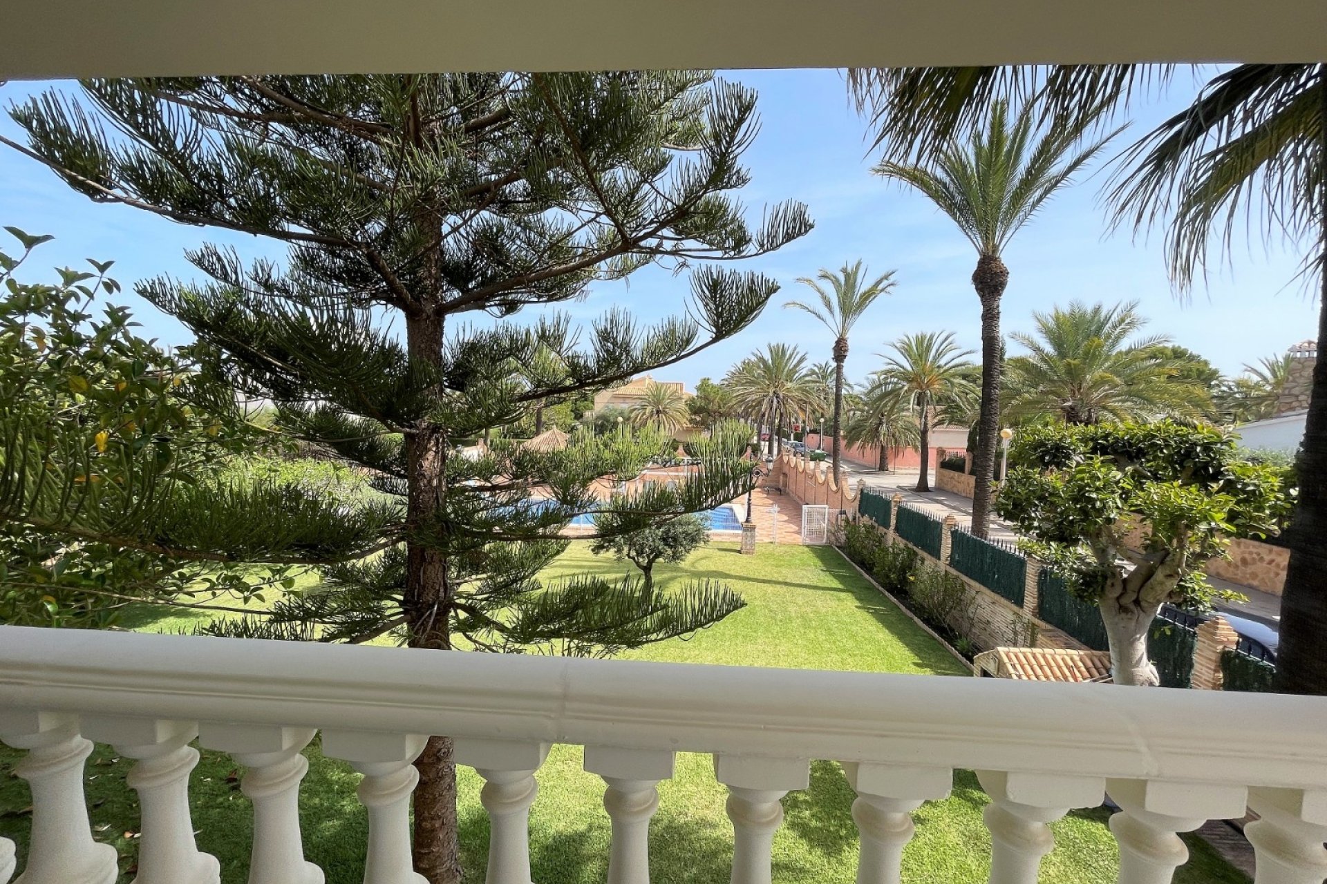 Reventa - Villa -
Orihuela Costa - Costa Blanca