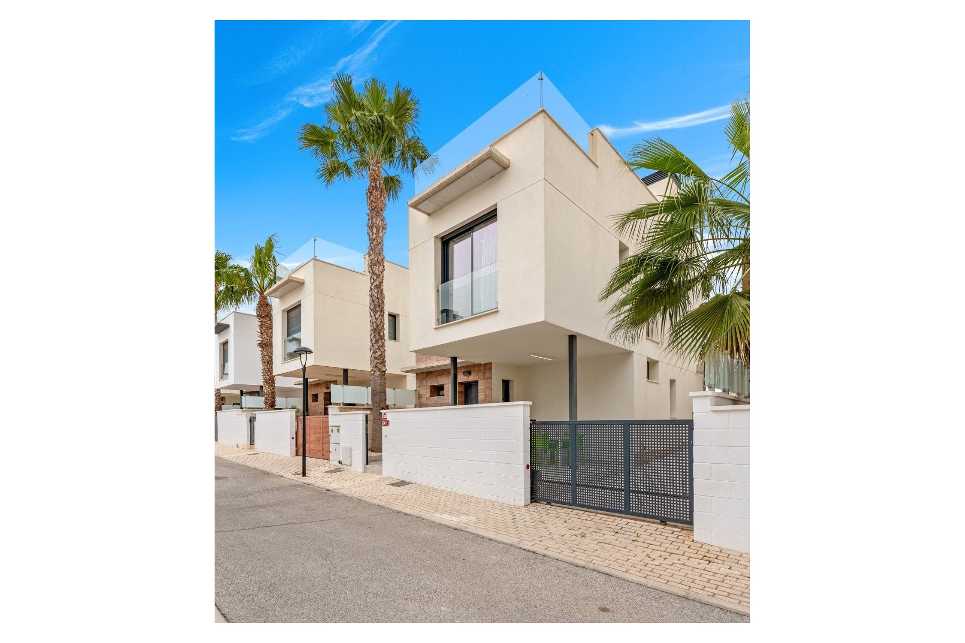Reventa - Villa -
Orihuela Costa - Costa Blanca