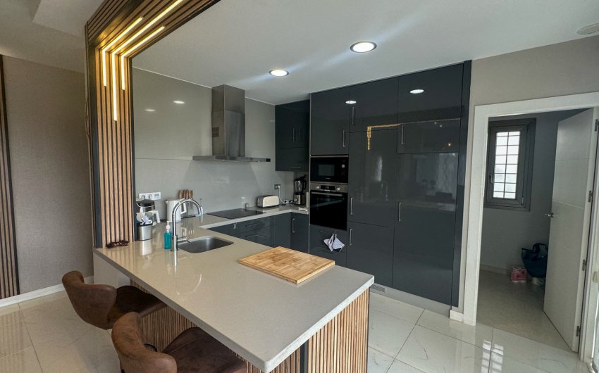 Reventa - Villa -
Orihuela Costa - Costa Blanca