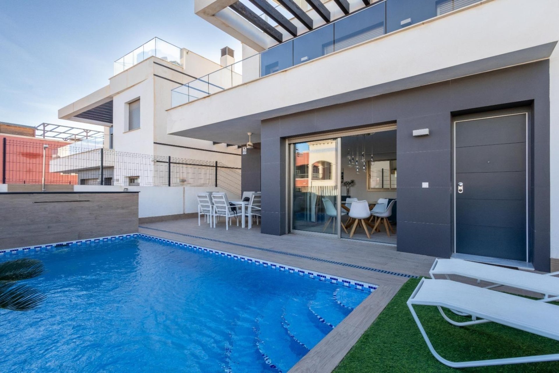 Reventa - Villa -
Orihuela Costa - Costa Blanca