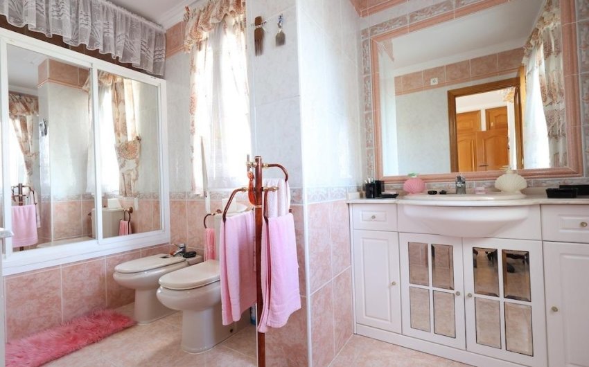 Reventa - Villa -
Orihuela Costa - Costa Blanca