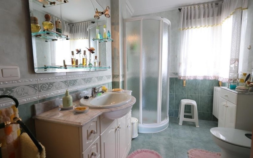 Reventa - Villa -
Orihuela Costa - Costa Blanca
