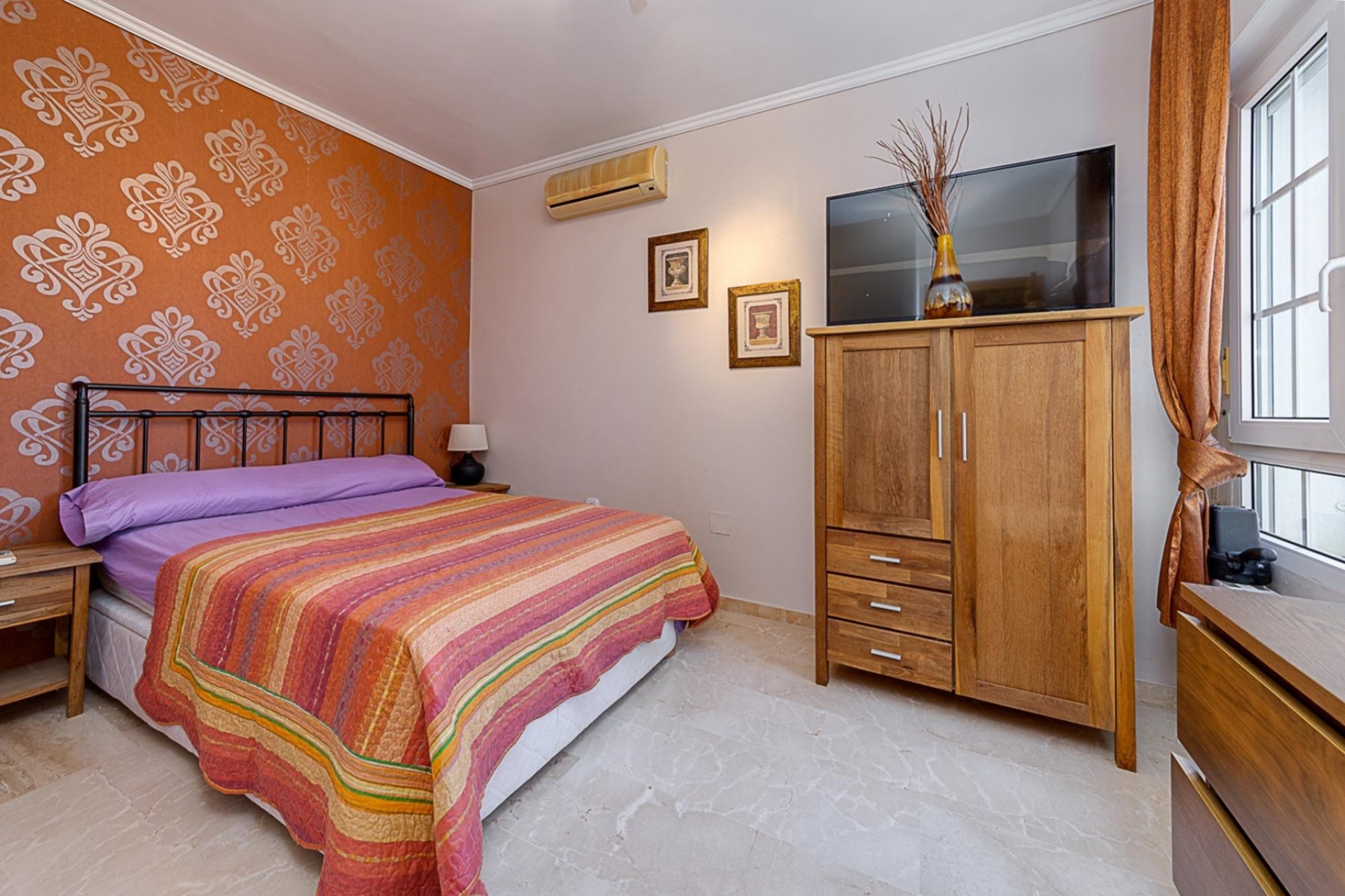 Reventa - Villa -
Orihuela Costa - Costa Blanca