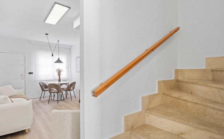 Reventa - Villa -
Orihuela Costa - Costa Blanca