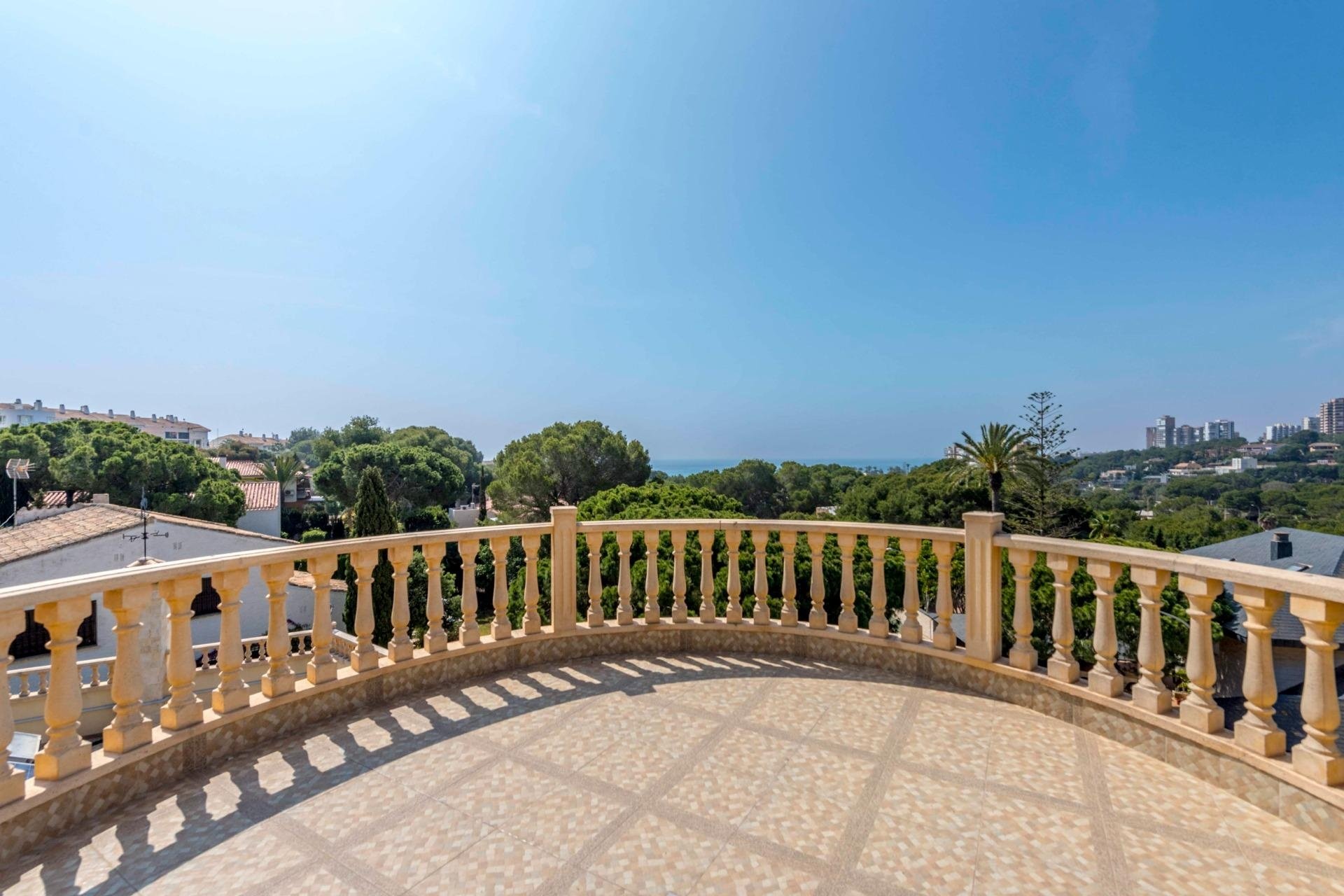Reventa - Villa -
Orihuela Costa - Costa Blanca