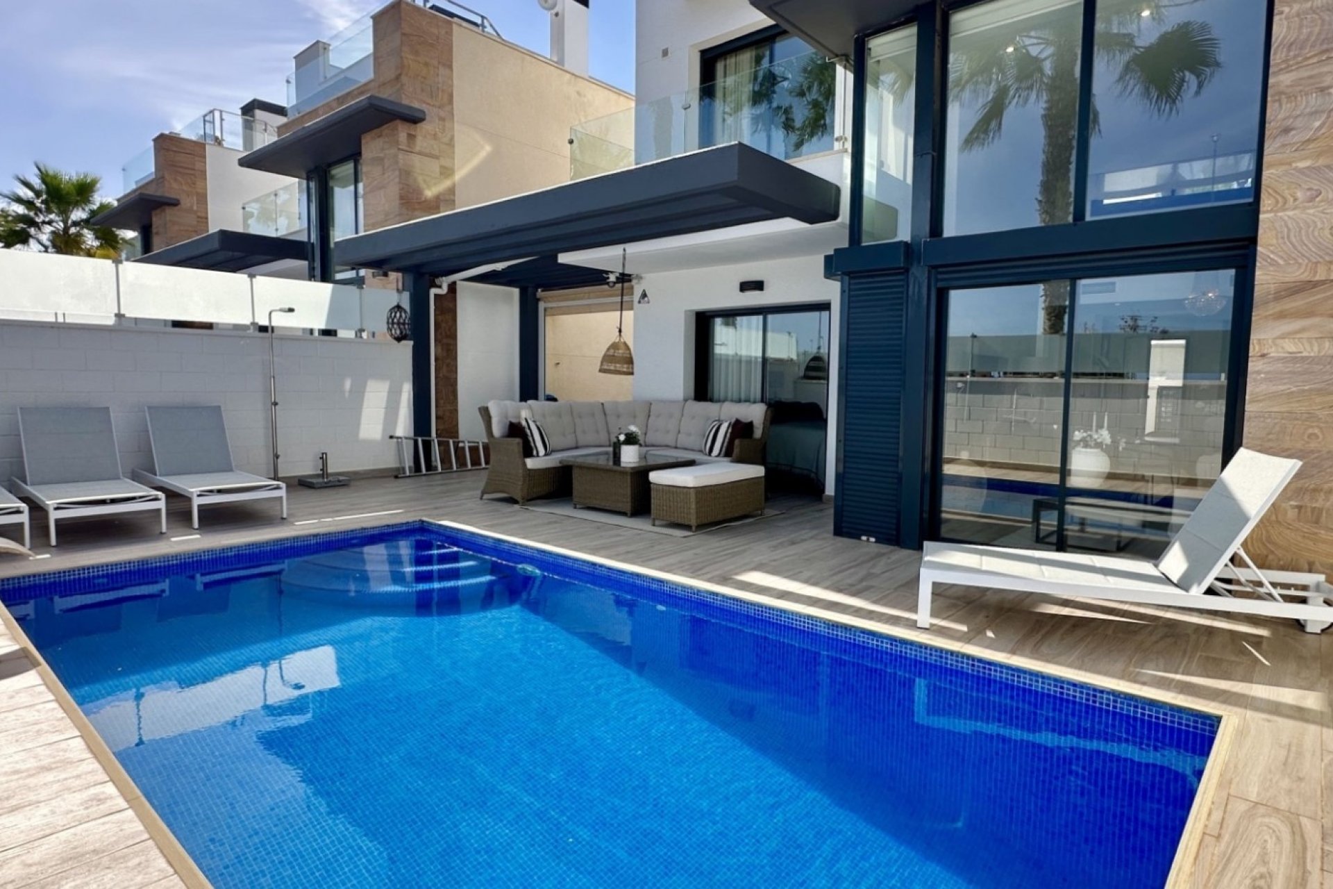 Reventa - Villa -
Orihuela Costa - Costa Blanca