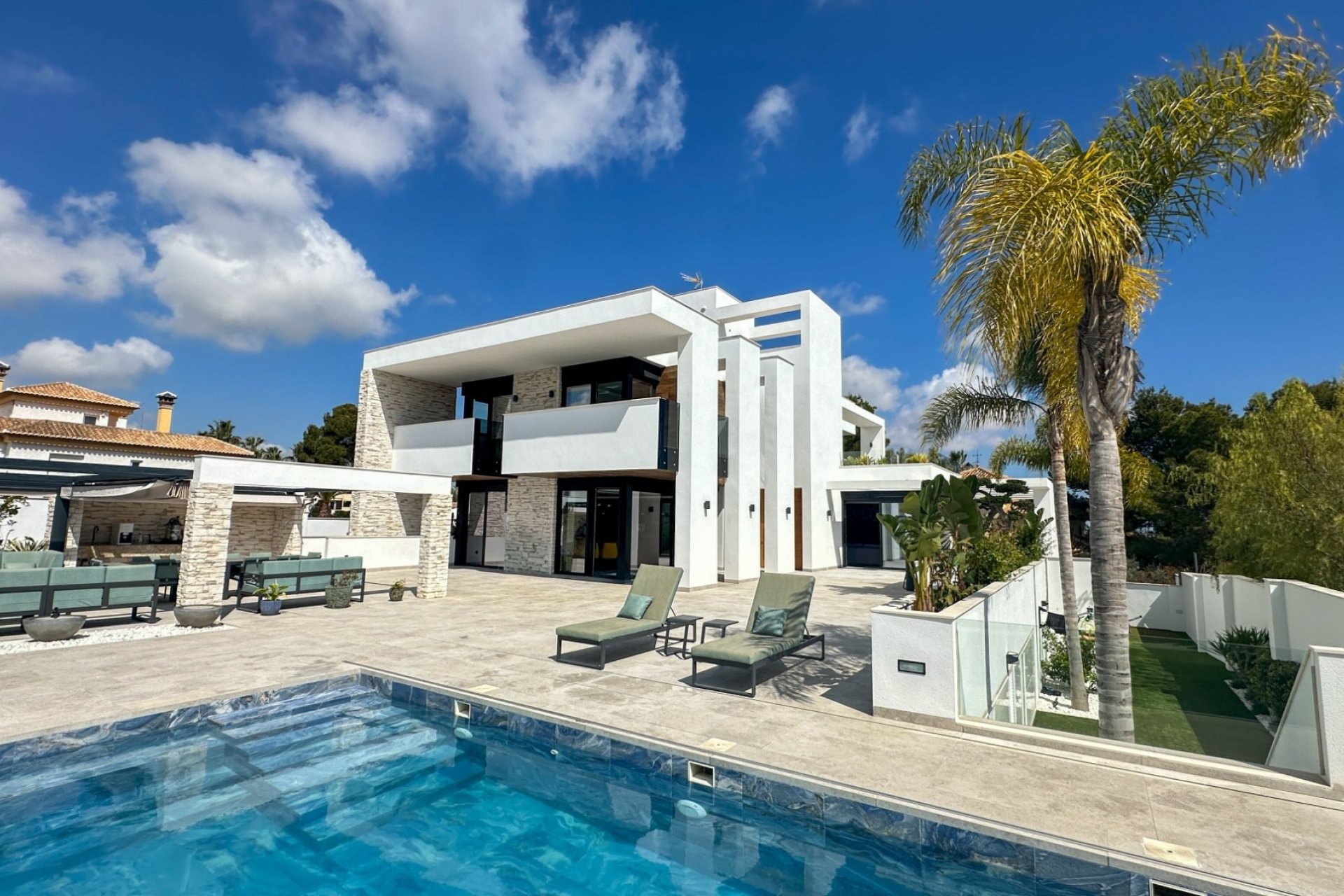 Reventa - Villa -
Orihuela Costa - Costa Blanca