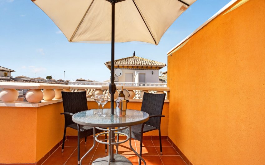 Reventa - Villa -
Orihuela Costa - Costa Blanca