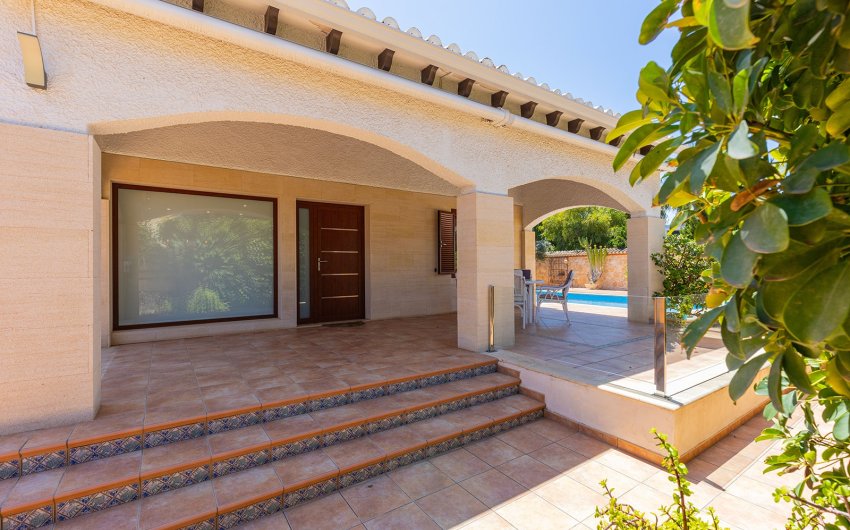 Reventa - Villa -
Orihuela Costa - Costa Blanca