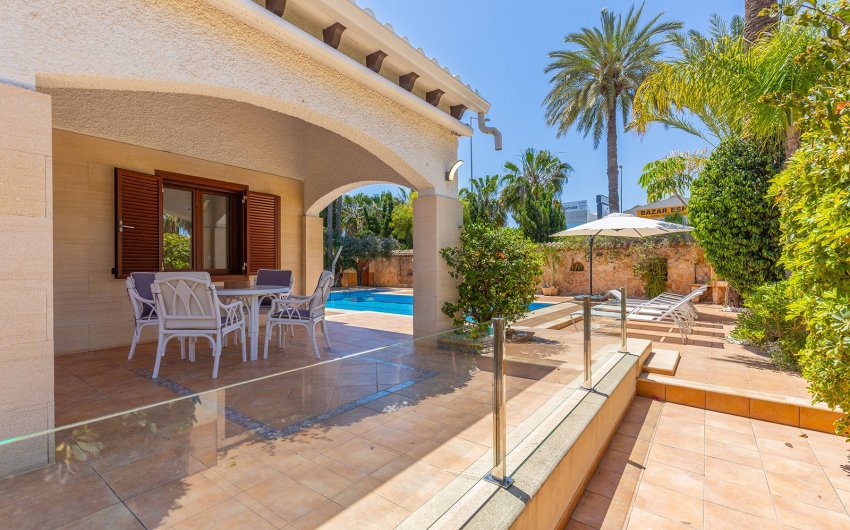 Reventa - Villa -
Orihuela Costa - Costa Blanca
