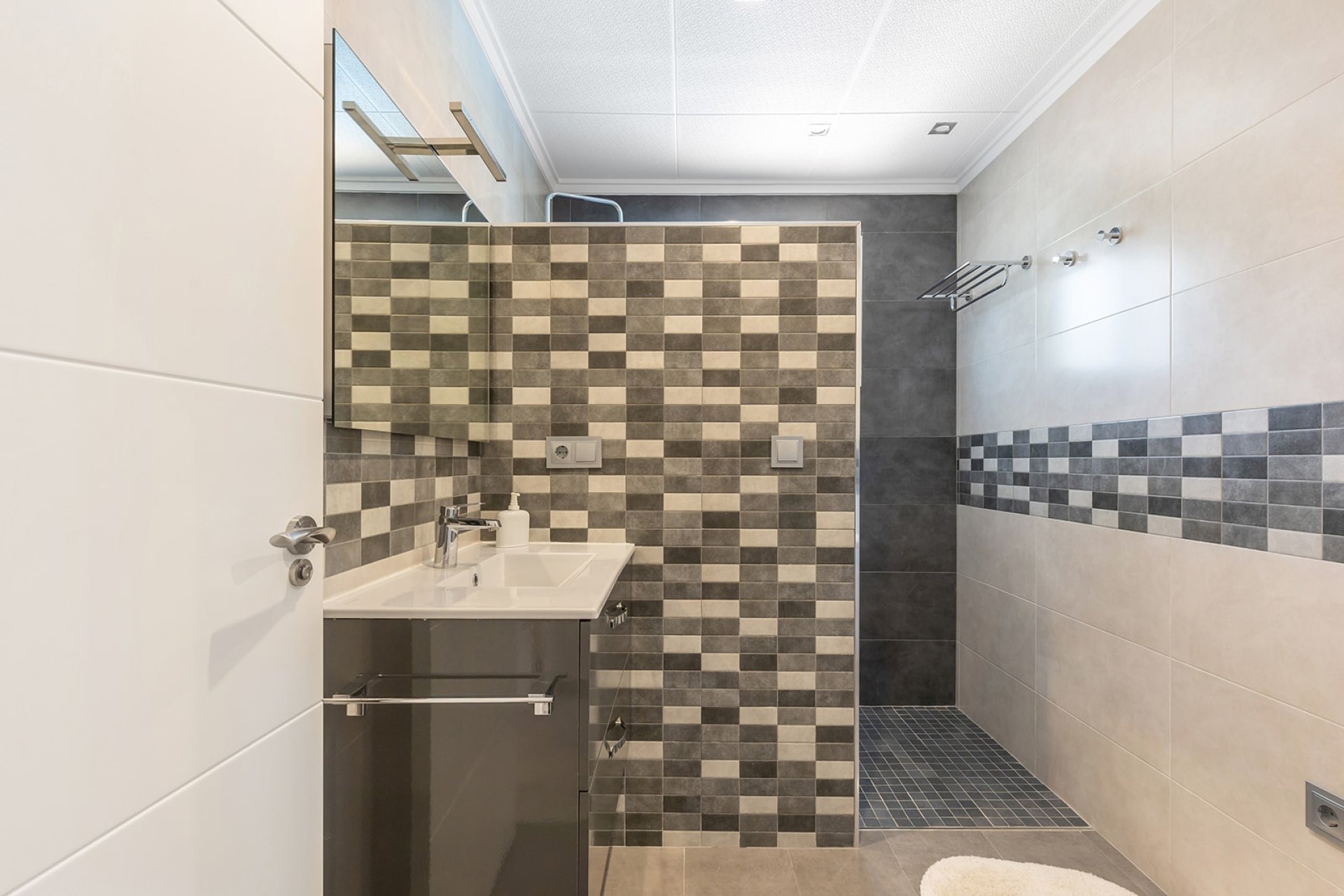 Reventa - Villa -
Orihuela Costa - Costa Blanca