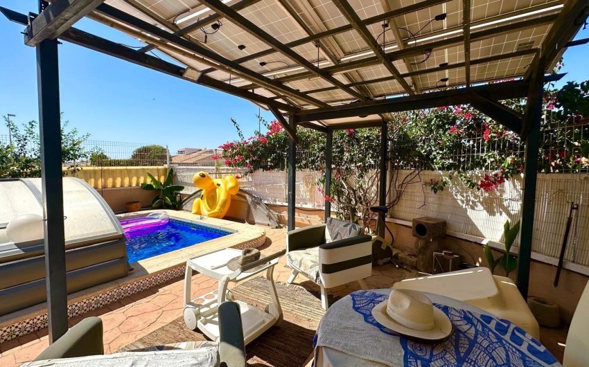 Reventa - Villa -
Orihuela Costa - La Regia