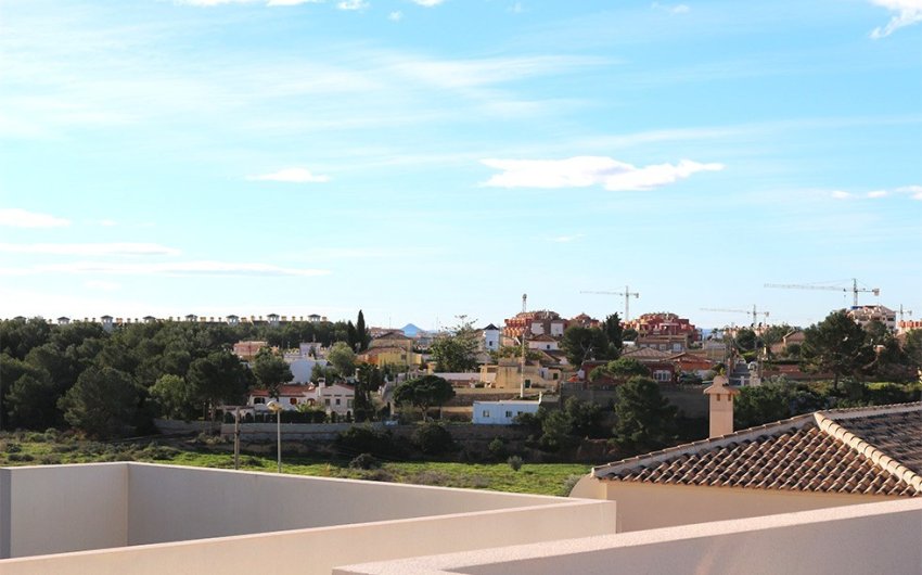 Reventa - Villa -
Orihuela Costa - La Zenia