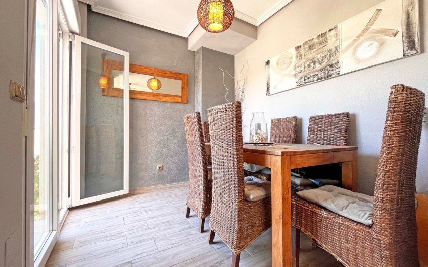 Reventa - Villa -
Orihuela Costa - La Zenia