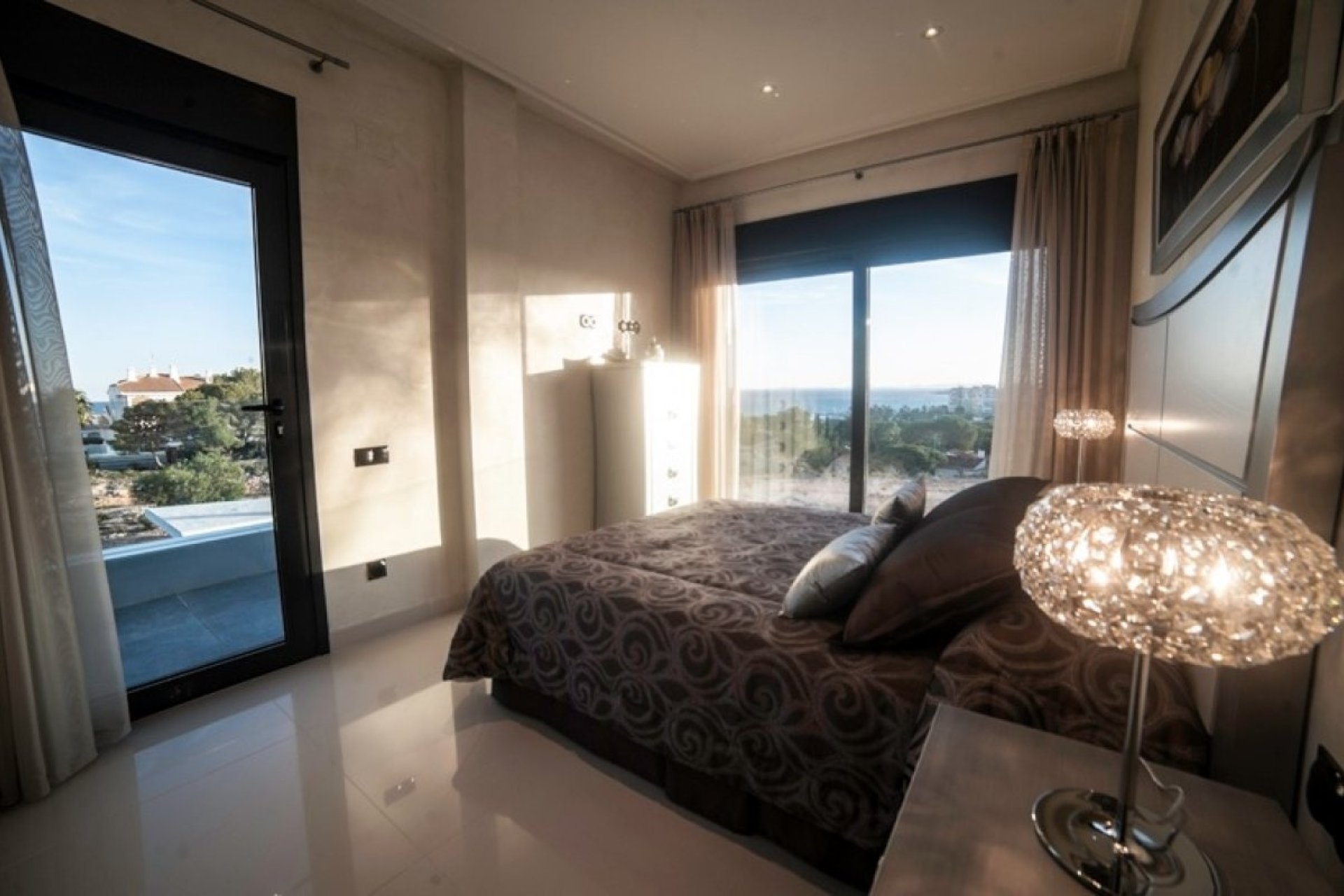 Reventa - Villa -
Orihuela Costa - La Zenia