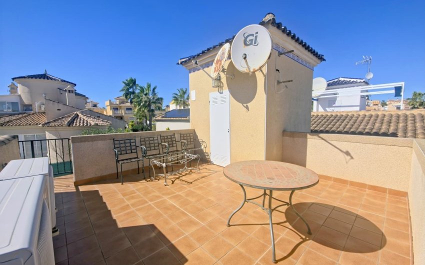 Reventa - Villa -
Orihuela Costa - Las Filipinas