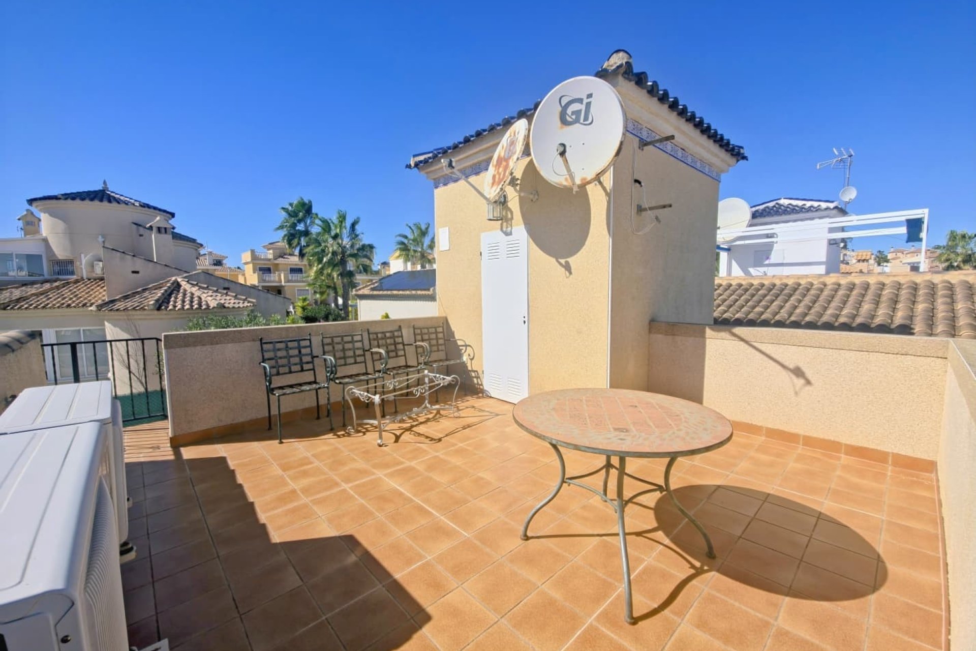 Reventa - Villa -
Orihuela Costa - Las Filipinas
