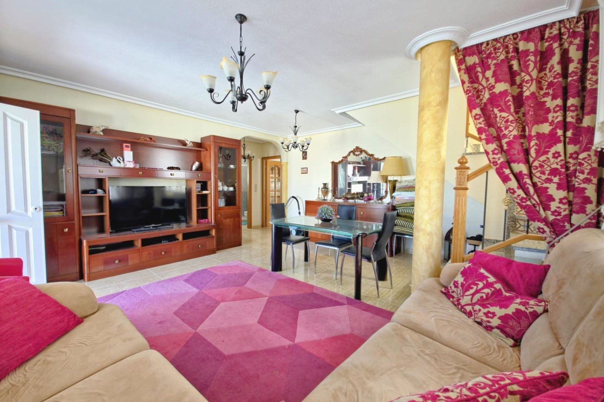 Reventa - Villa -
Orihuela Costa - Las Filipinas