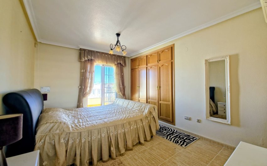 Reventa - Villa -
Orihuela Costa - Las Filipinas