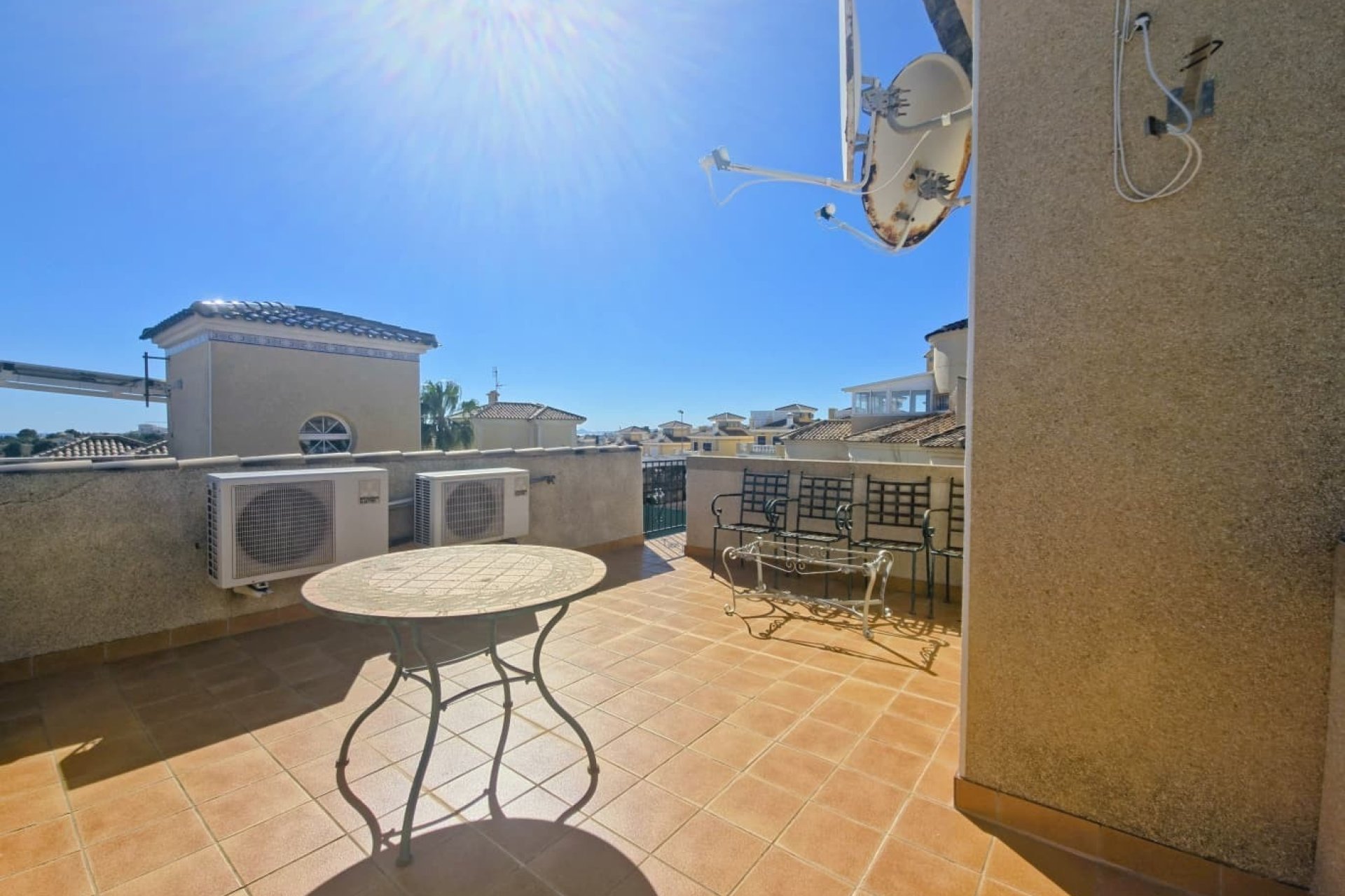 Reventa - Villa -
Orihuela Costa - Las Filipinas