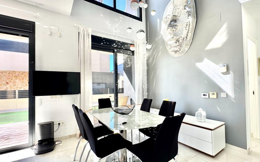 Reventa - Villa -
Orihuela Costa - Lomas de Cabo Roig