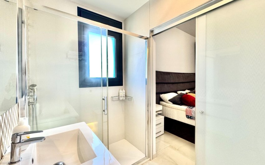 Reventa - Villa -
Orihuela Costa - Lomas de Cabo Roig