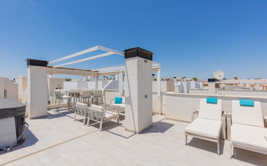 Reventa - Villa -
Orihuela Costa - Lomas de Cabo Roig