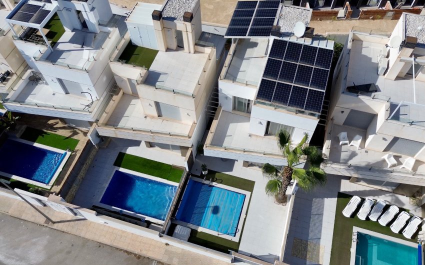 Reventa - Villa -
Orihuela Costa - Lomas De Cabo Roig