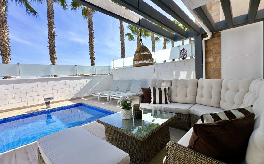 Reventa - Villa -
Orihuela Costa - Lomas De Cabo Roig